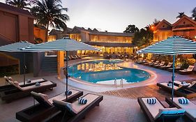 Whispering Palms Beach Resort Goa 4*